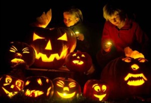 halloween_r439_thumb400x275